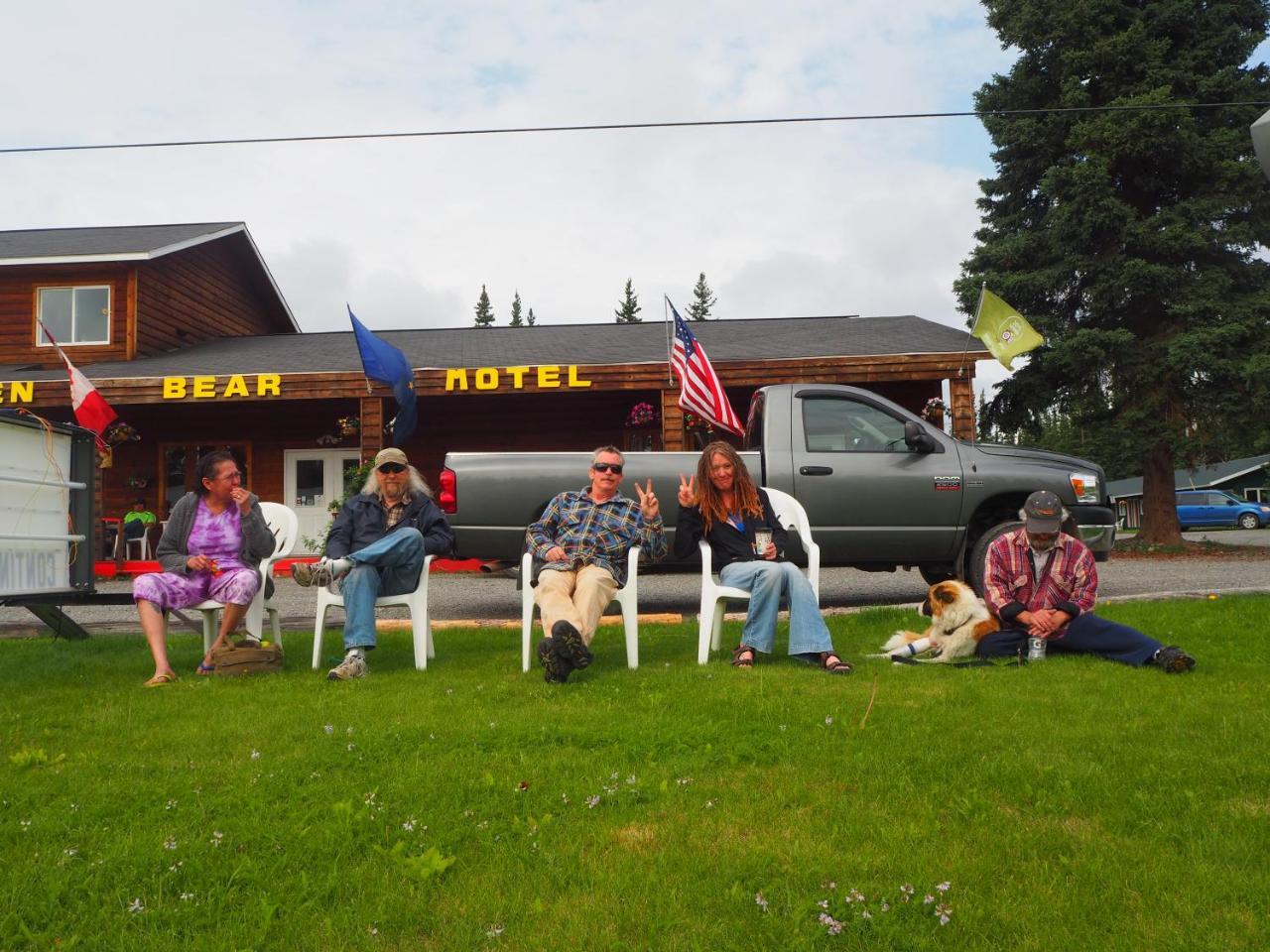 The Golden Bear Motel Tok Εξωτερικό φωτογραφία